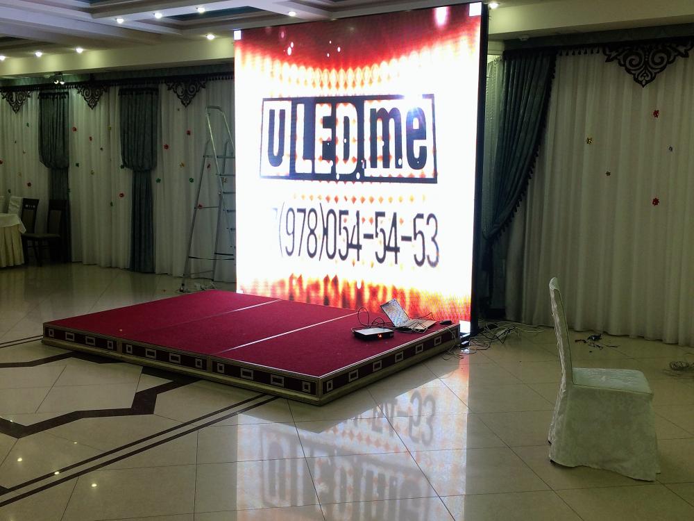 Видеоэкран для помещения размером 3.0х3.0 м. Шаг P5